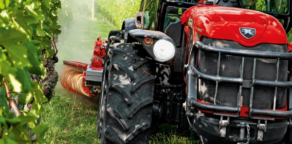 I TRATTORI AC PER L’AGRICOLTURA BIOLOGICA